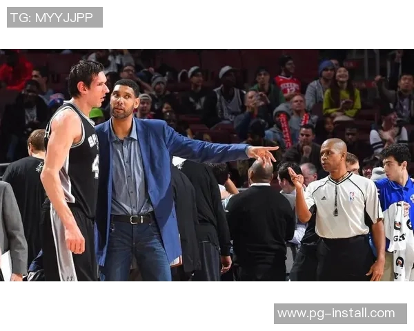 邓肯与姚明的友谊时刻：篮球场上的温情与传奇交汇