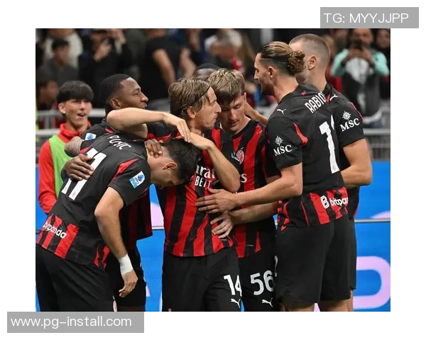 世界杯惊现冷门那不勒斯与AC米兰战成平局补时进球引爆全场激情