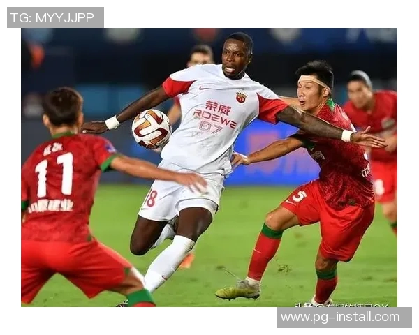 中超激战AC米兰险胜莱比锡争议判罚引发全场热议 中超激战AC米兰险胜莱比锡争议判罚引发全场热议