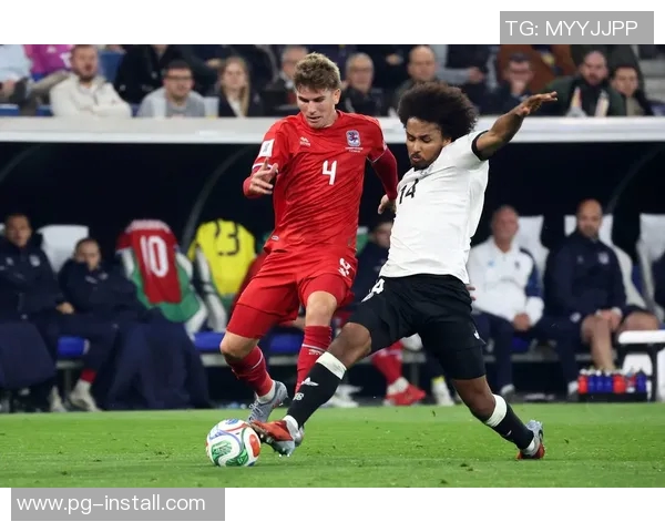 英超激战AC米兰逆转里昂3比2全场沸腾瞬间回顾