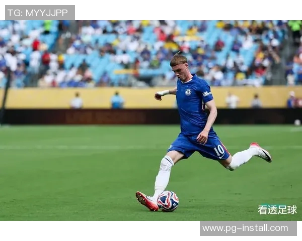 本菲卡狂胜巴黎圣日耳曼五球大捷帽子戏法引发争议判罚热议